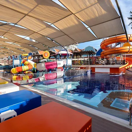 Orange County (adults Only) 凯梅尔