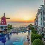 Rezort Orange County (adults Only) 5*